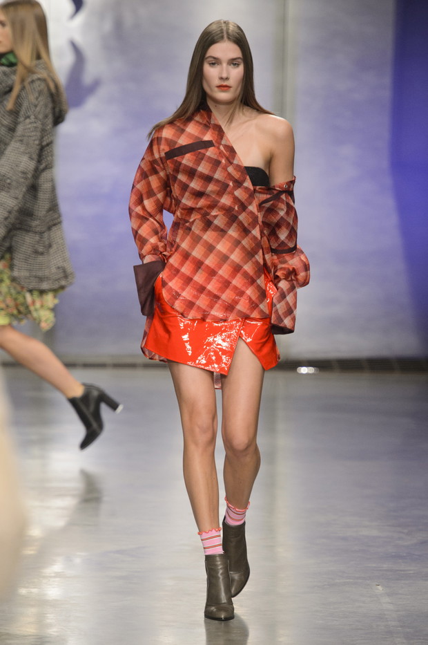 Topshop Unique jesień-zima 2017/2018