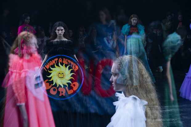 Pokaz Viktor & Rolf SS19