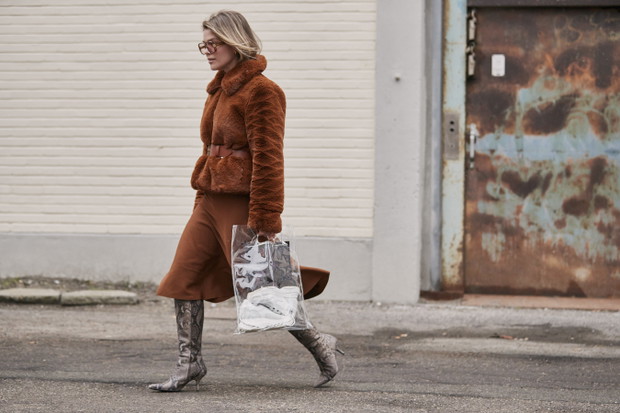 Street fasStreet style z Copenhagen Fashion Week AW19