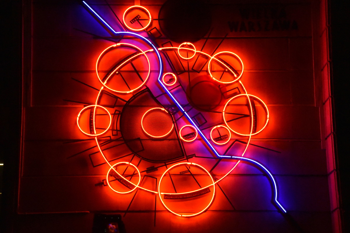 Neon #WielkaWarszawa
