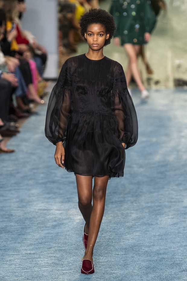 Kolekcja Carolina Herrera AW19
