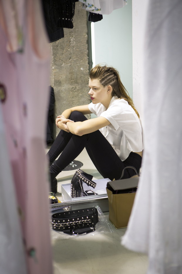 Moda wiosna-lato 2017: za kulisami tygodni mody