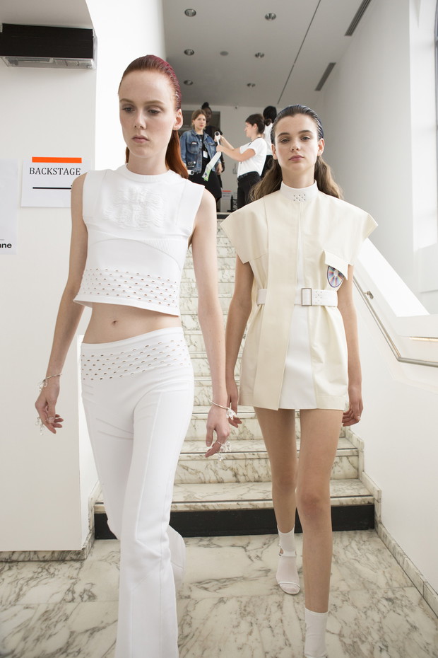 Moda wiosna-lato 2017: za kulisami tygodni mody