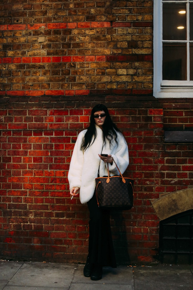 Najlepsze stylizacje na Londyńskim Tygodniu Mody