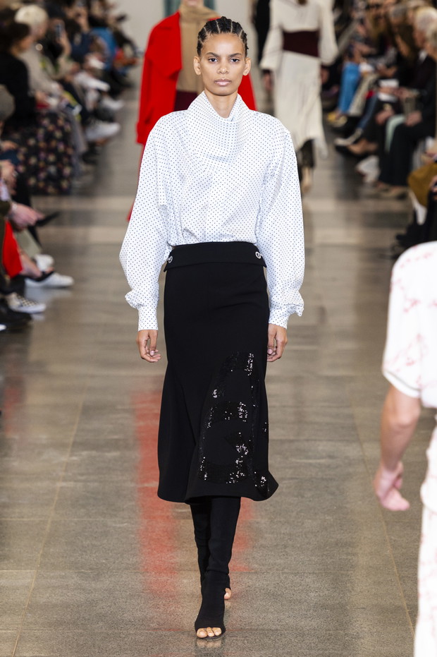 Pokaz Victoria Beckham AW19