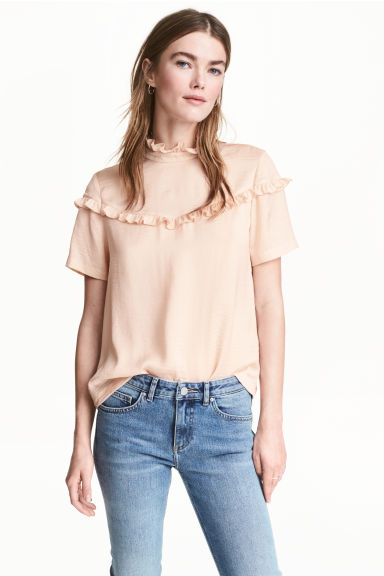 Romantyczne bluzki z falbankami, H&M, 79,90zł
