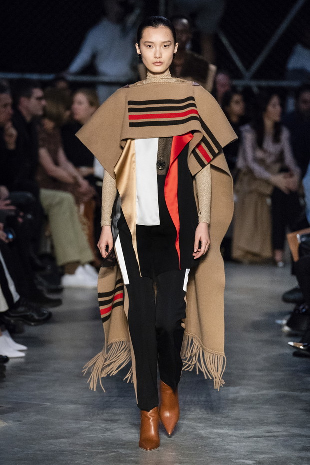 Pokaz Burberry AW19