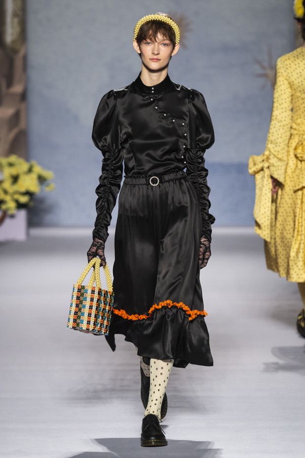 Pokaz Shrimps AW19
