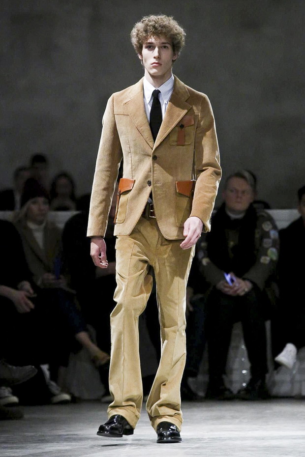 Mikołaj Kajak - pokaz Prada aw17