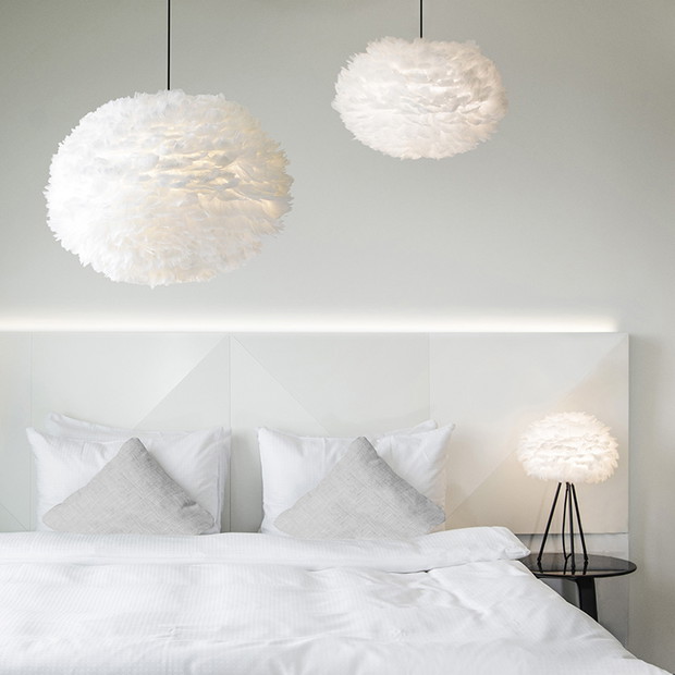 Pierzaste lampy Eos, fot. mat. prasowe VITA COPENHAGEN DESIGN