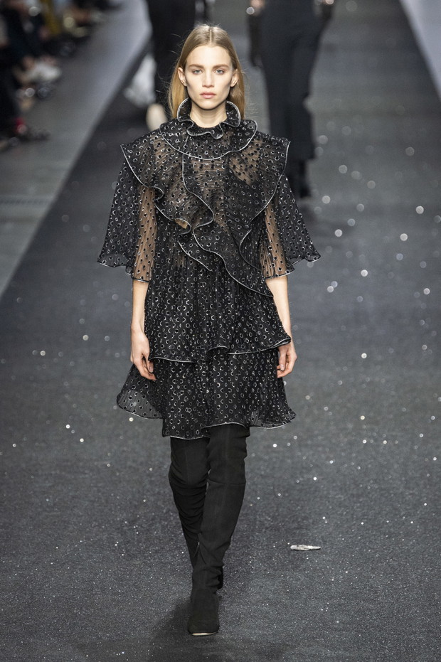 Pokaz Alberta Ferretti AW19