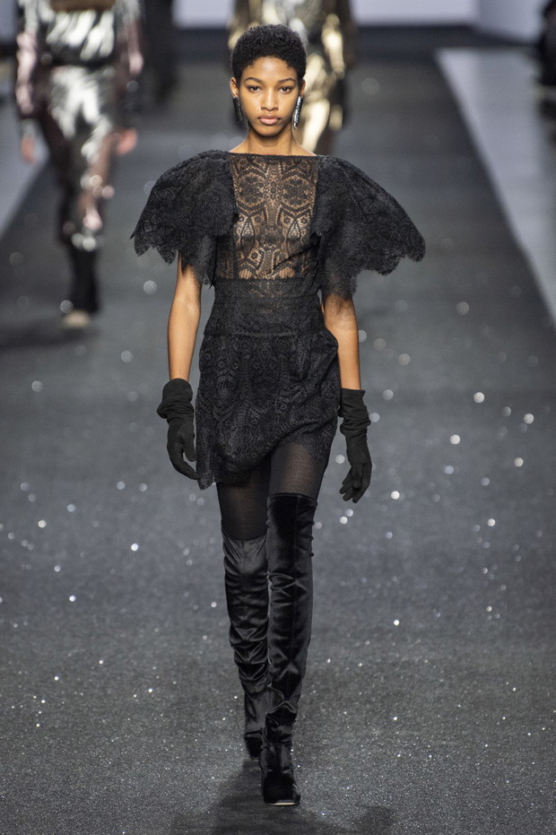 Pokaz Alberta Ferretti AW19
