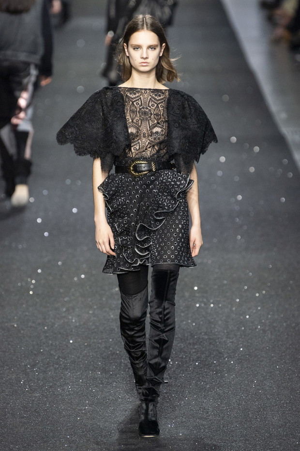 Pokaz Alberta Ferretti AW19