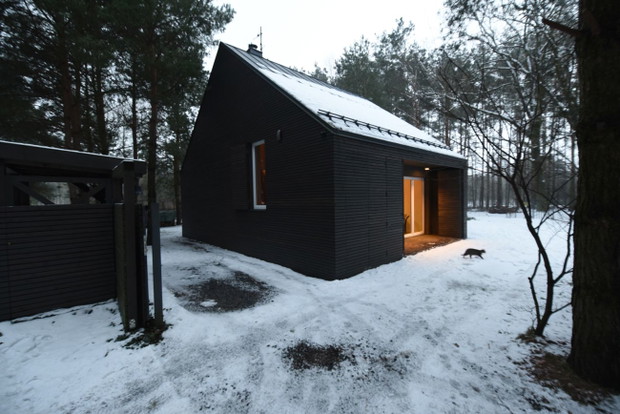 „Dom zamykany” pod Łodzią, projekt: KOZIEJ ARCHITEKCI