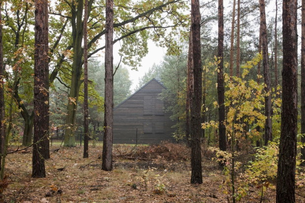„Dom zamykany” pod Łodzią, projekt: KOZIEJ ARCHITEKCI