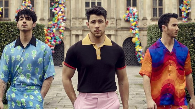 Jonas Brothers wracają
