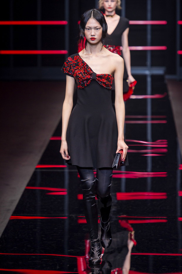 Pokaz Emporio Armani AW19