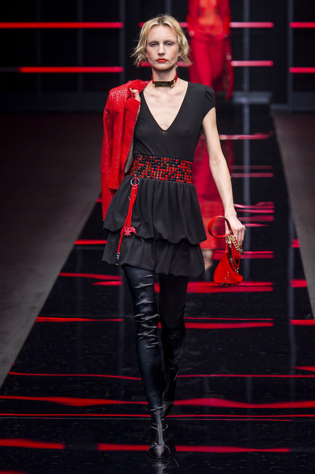 Pokaz Emporio Armani AW19