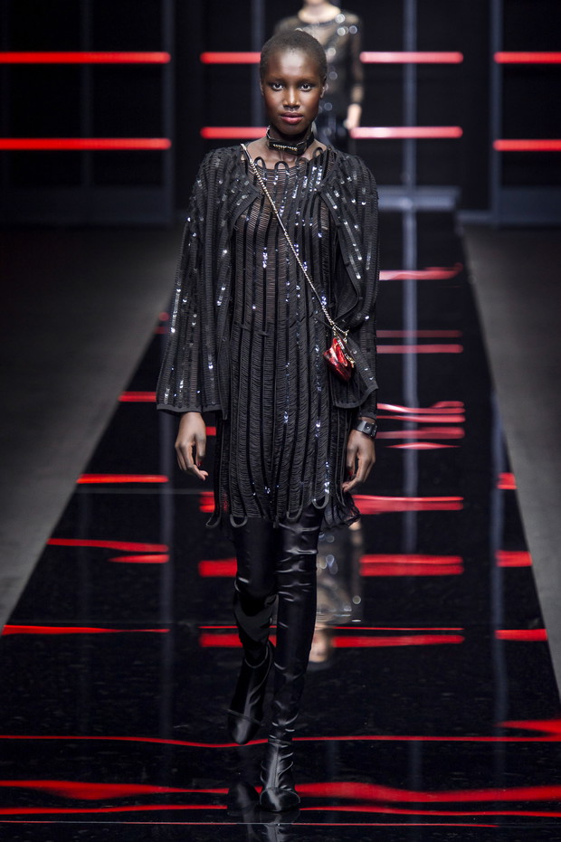 Pokaz Emporio Armani AW19