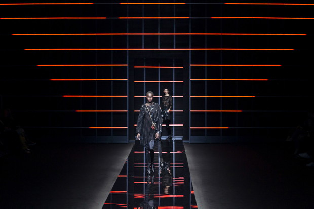 Pokaz Emporio Armani AW19
