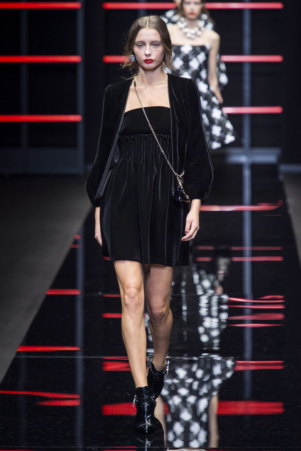 Pokaz Emporio Armani AW19