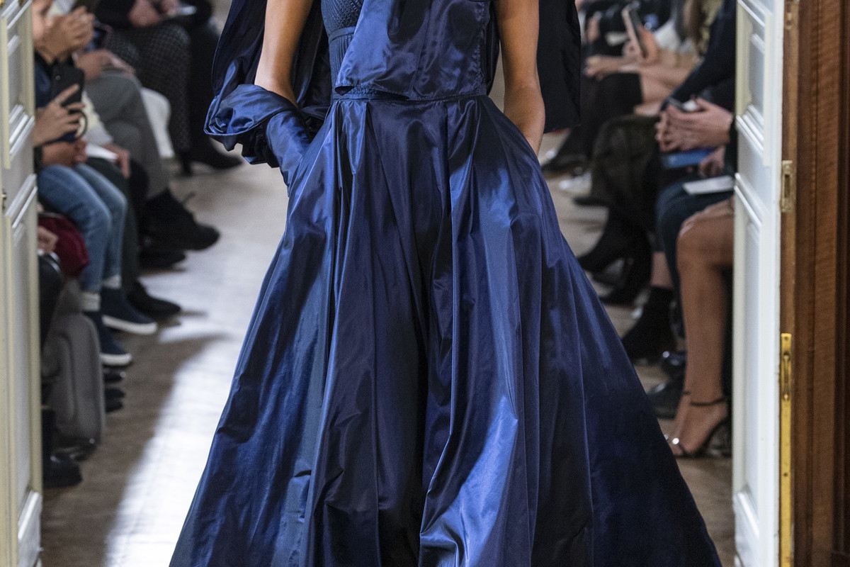 Pokaz Elie Saab AW19