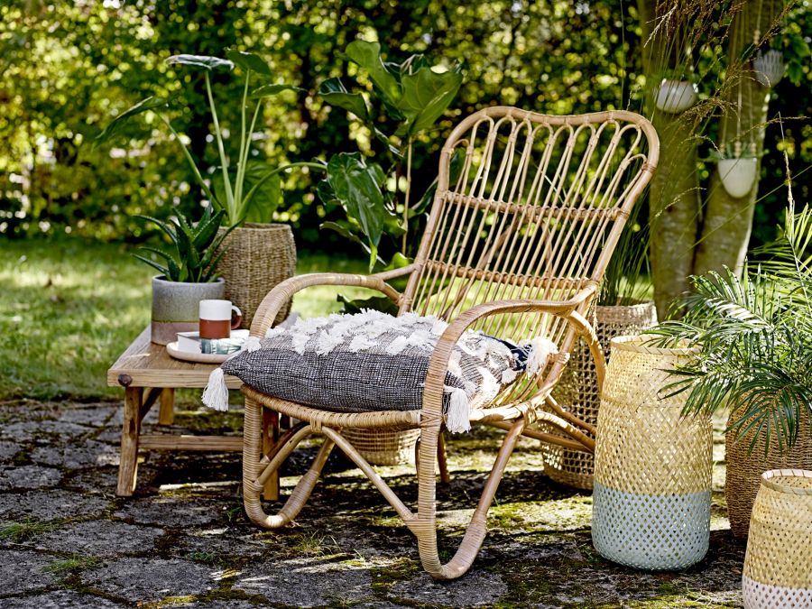 Rattanowy fotel, fot. Bloomingville
