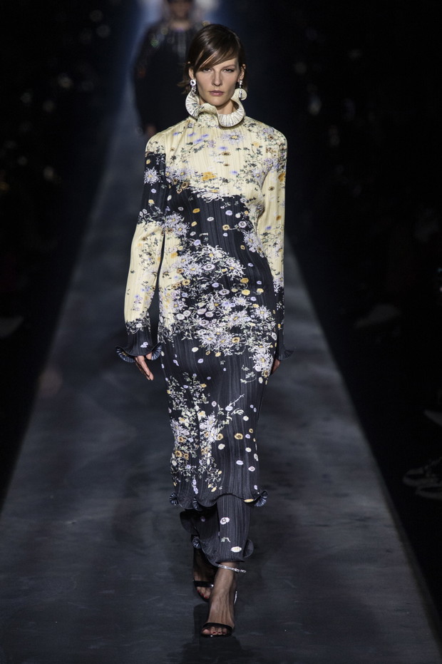 Givenchy AW19