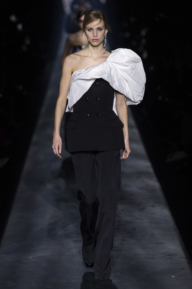 Givenchy AW19
