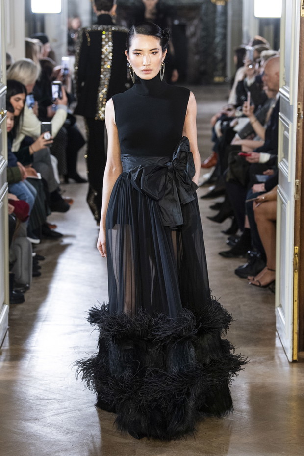 Pokaz Elie Saab AW19