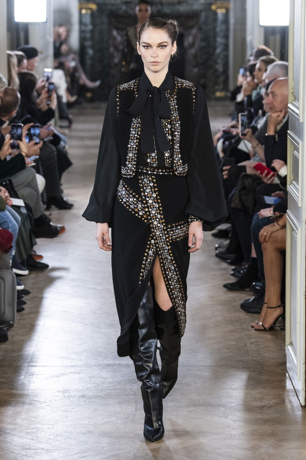 Pokaz Elie Saab AW19