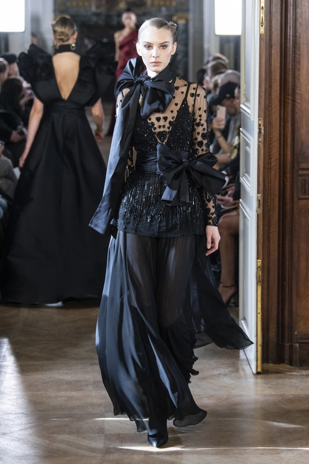 Pokaz Elie Saab AW19