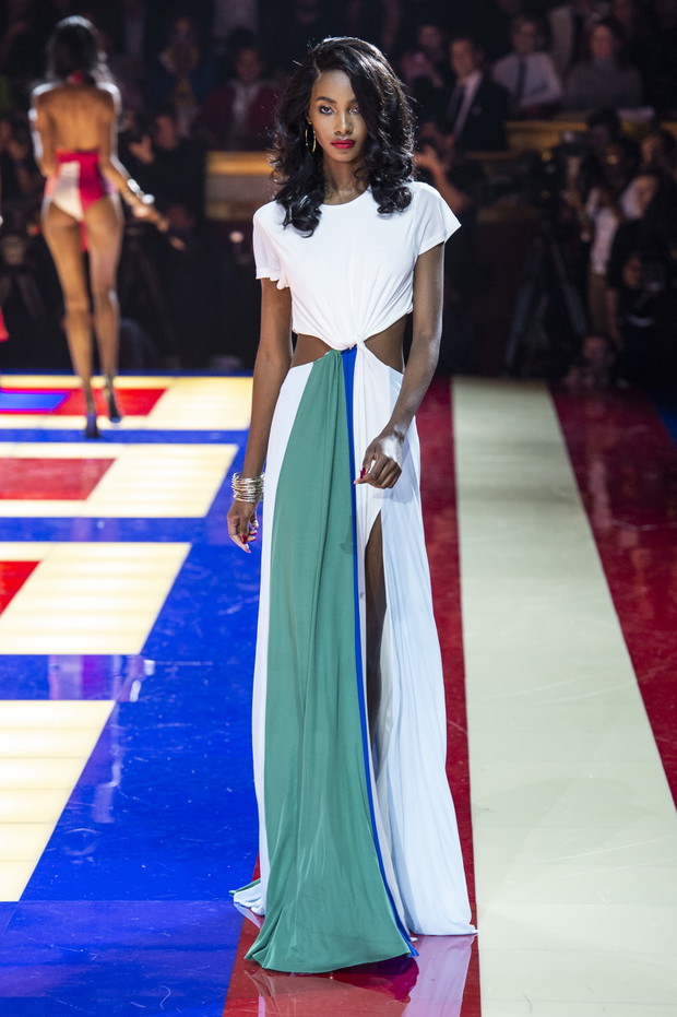 Pokaz Tommy Hilfiger wiosna-lato 2019
