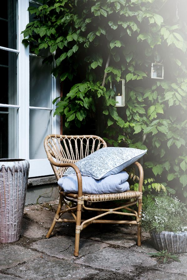 Rattanowy fotel, fot. Broste Copenhagen