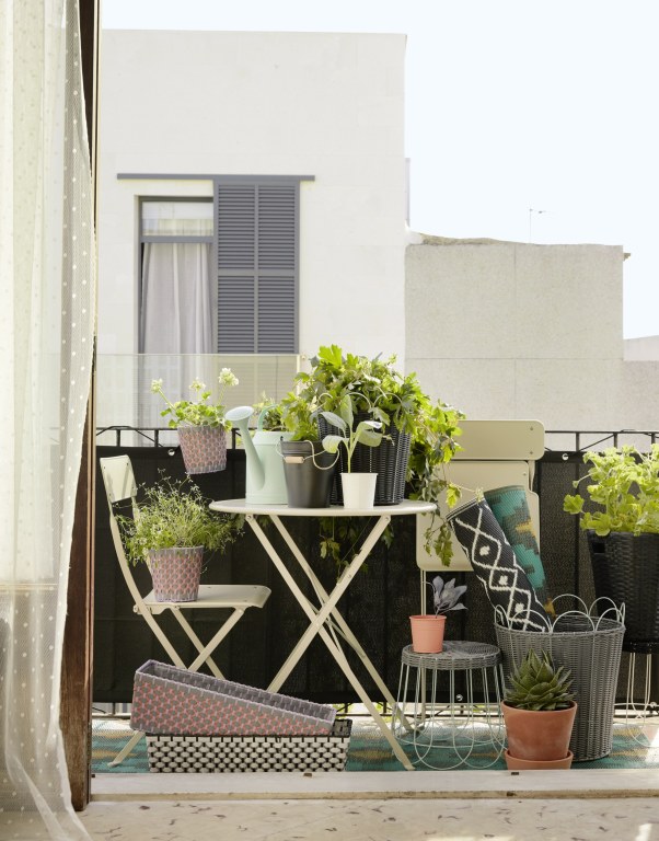 Mały balkon, fot. IKEA