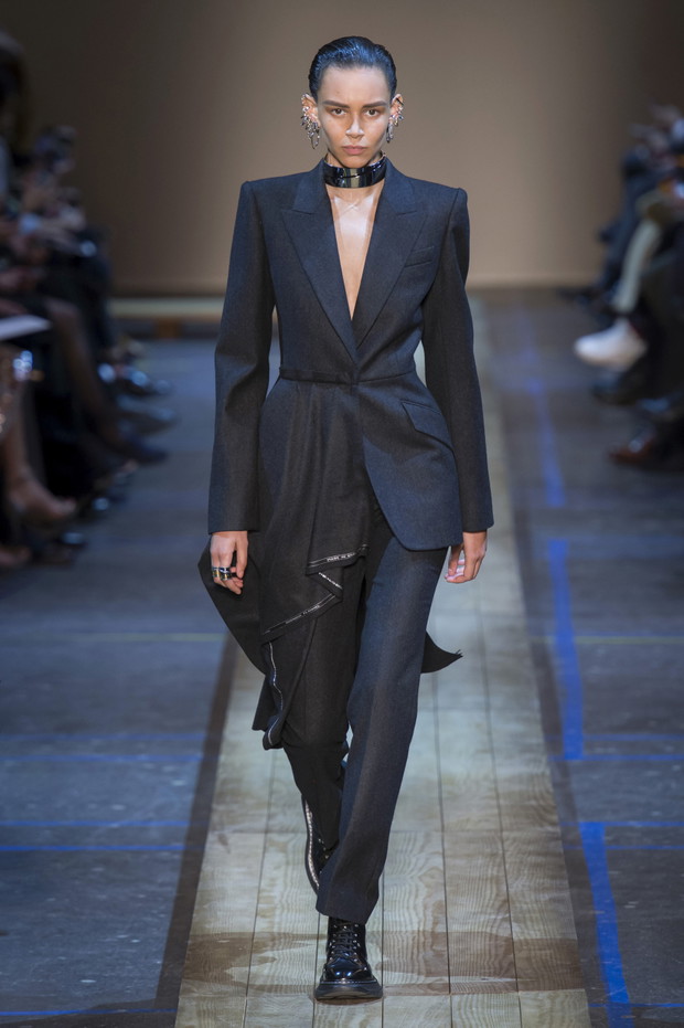 Pokaz Alexander McQueen AW19