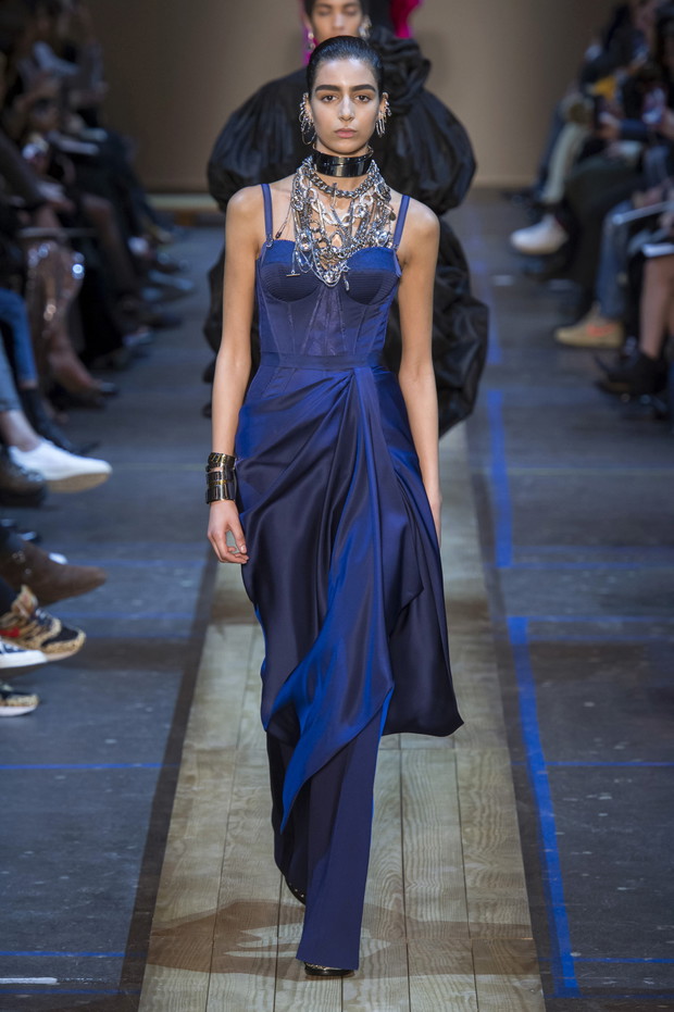 Pokaz Alexander McQueen AW19