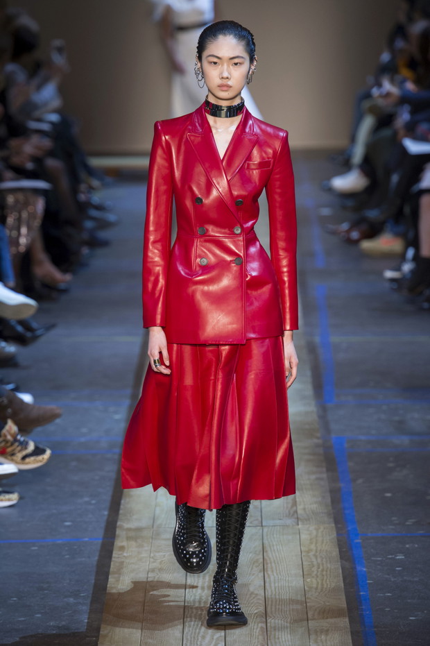 Pokaz Alexander McQueen AW19