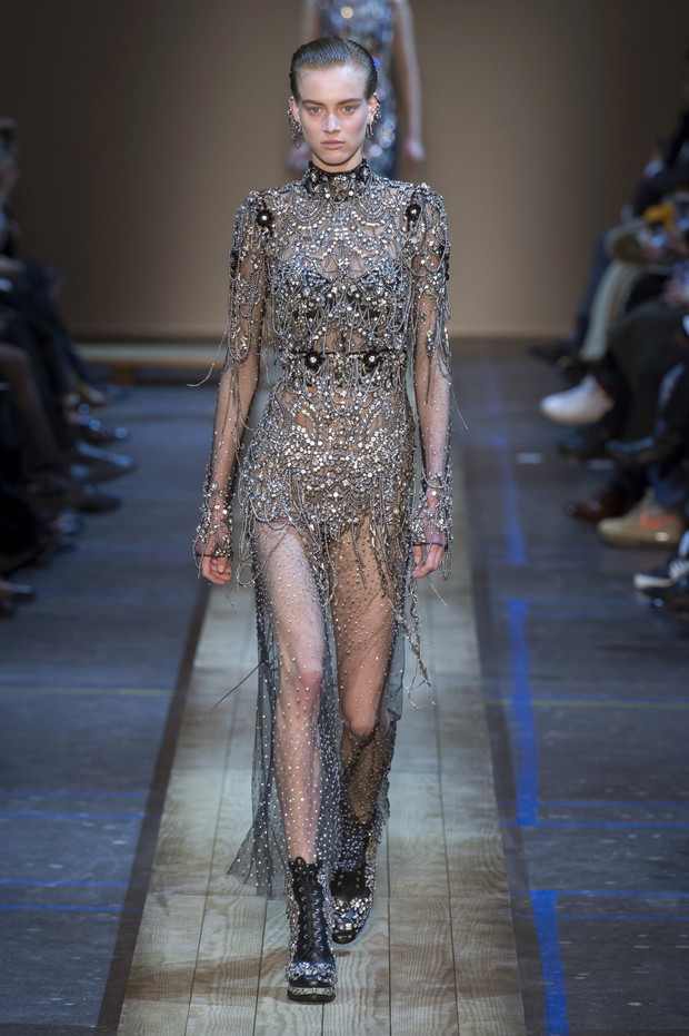 Pokaz Alexander McQueen AW19