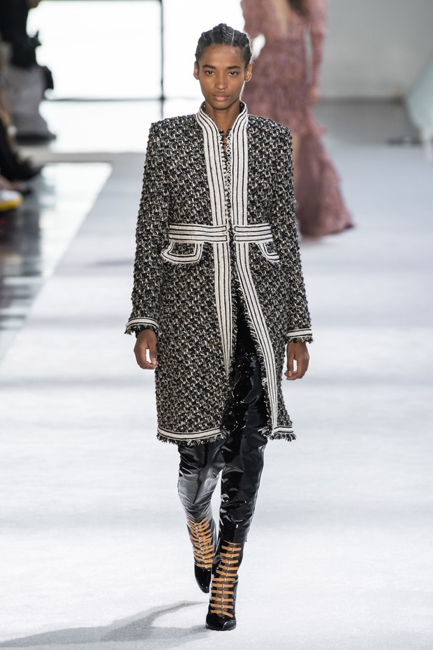 Pokaz Giambattista Valli AW19