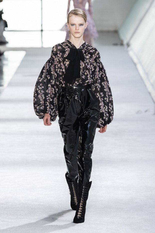 Pokaz Giambattista Valli AW19