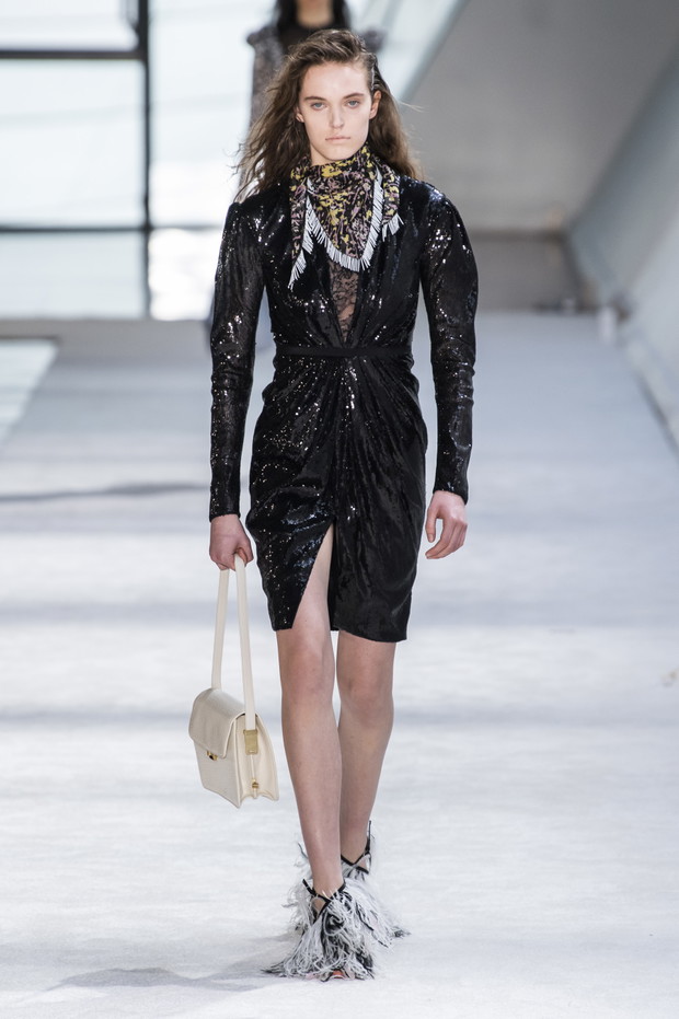 Pokaz Giambattista Valli AW19