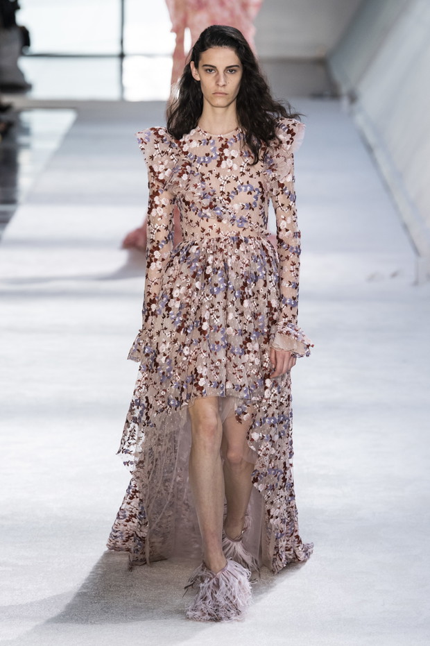 Pokaz Giambattista Valli AW19