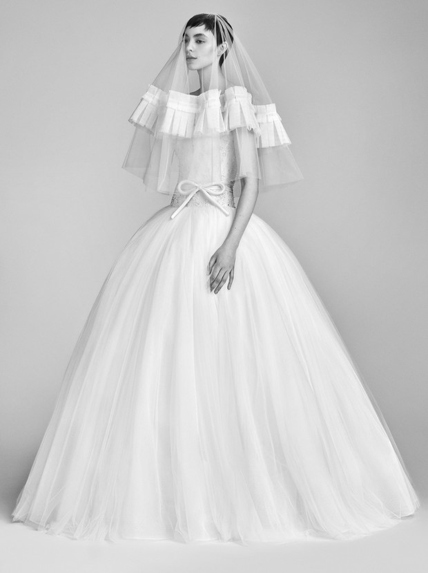Suknie ślubne Viktor & Rolf wiosna 2017
