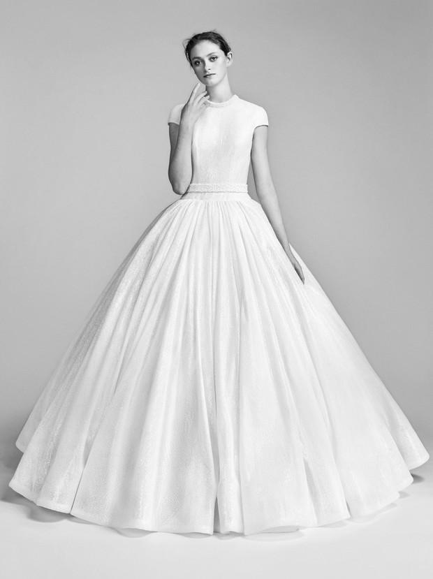 Suknie ślubne Viktor & Rolf wiosna 2017