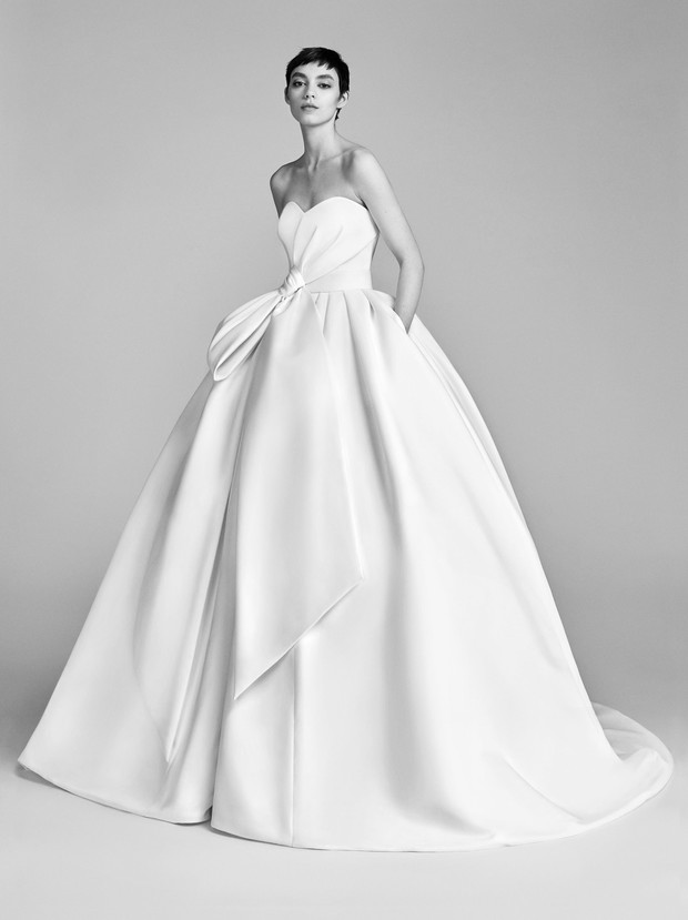 Suknie ślubne Viktor & Rolf wiosna 2017