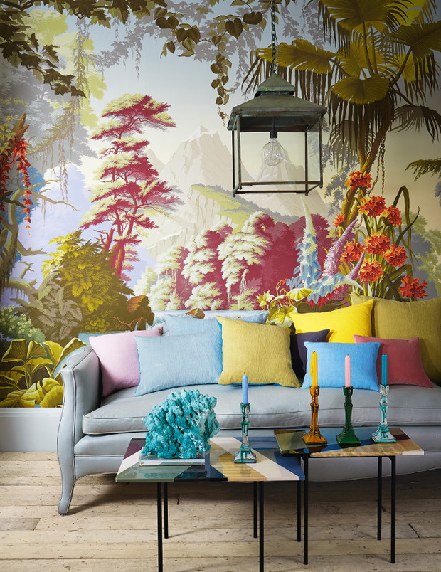 Tapeta firmy de Gournay, wzór PARADISCO, na papierze Scenic. Cena za panel (szer.915mm) od 1.712 Euro