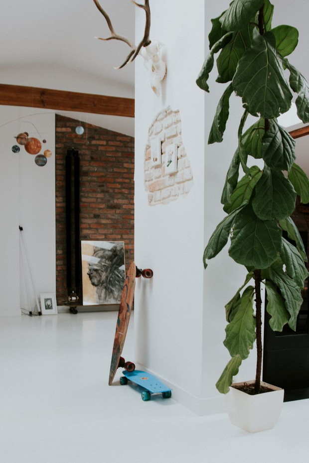 Loft na poddaszu poznańskiej kamienicy, projekt Piekary, projekt: Kuba Janiec, Agnieszka Szalbierz, Szalbierz Design