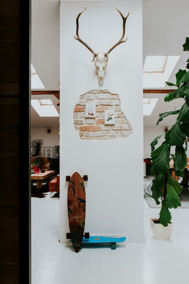 Loft na poddaszu poznańskiej kamienicy, projekt Piekary, projekt: Kuba Janiec, Agnieszka Szalbierz, Szalbierz Design