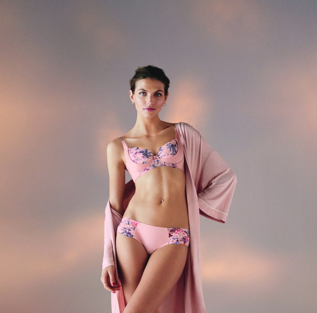 Triumph “Amourette”